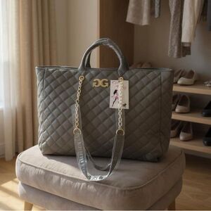 Gilda Paris Large Quilted Tote Bag Carry on Overnighter